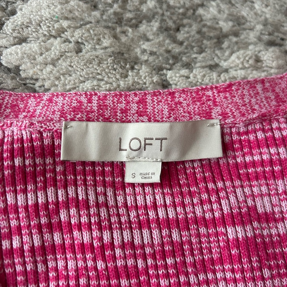 Lift Button Cardigan - Picture 2 of 3